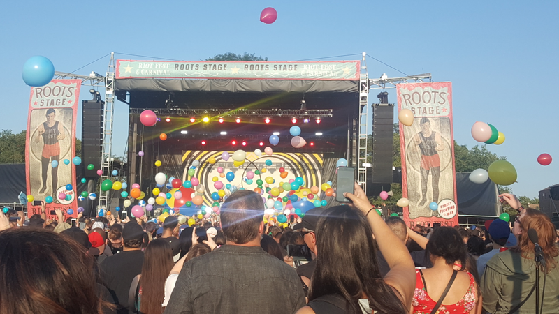 Matt And Kim’s balloon experiment